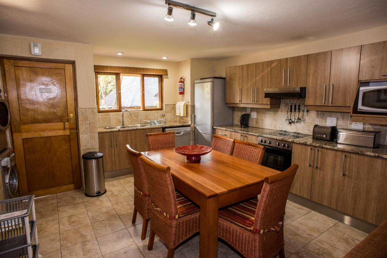 Phala Chalet No 236b Hazyview Bagian luar foto